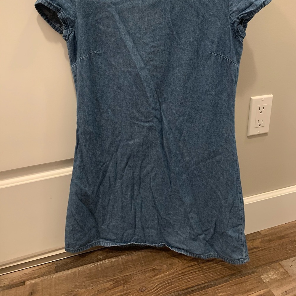 Dress - Picture 2 of 2